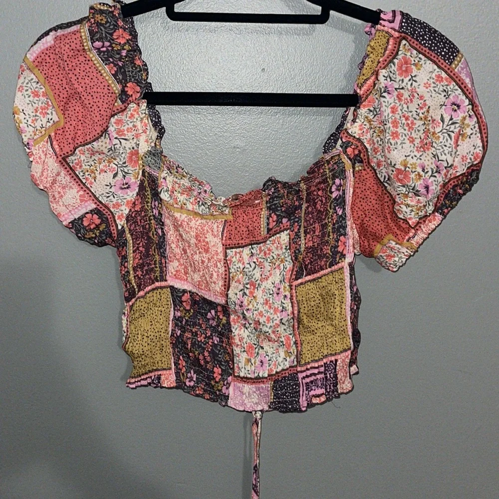PatchWork Drawstring Crop - Picture 3 of 5